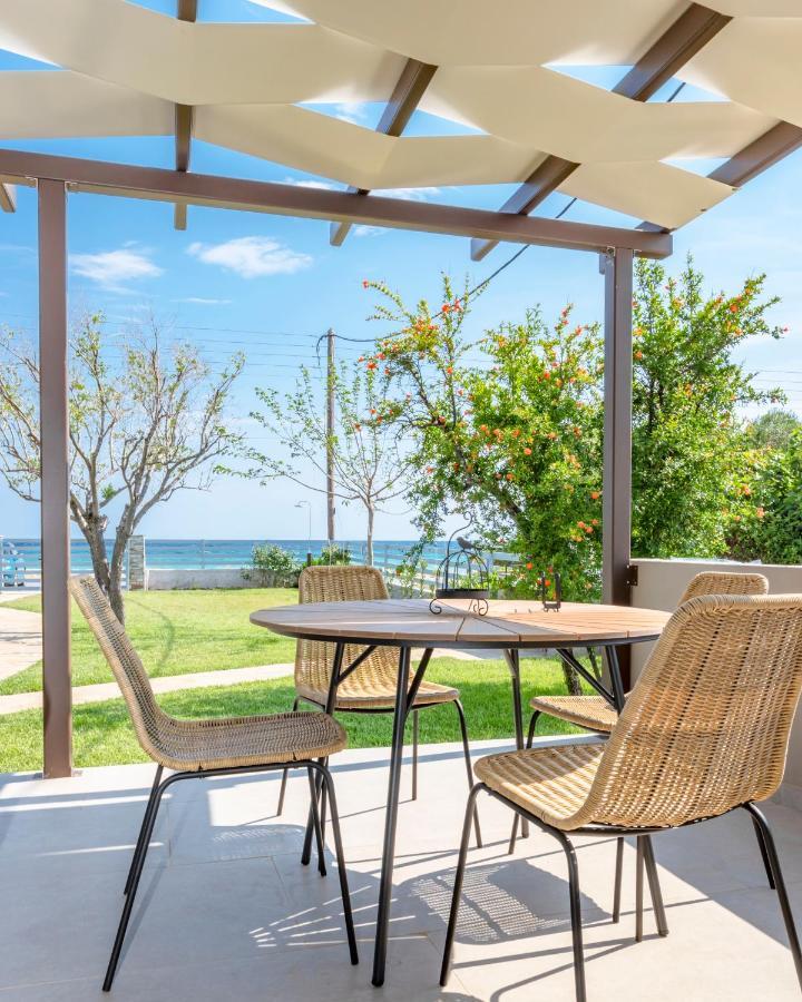 Azzurro Seafront Houses Nea Kallikrateia Ngoại thất bức ảnh