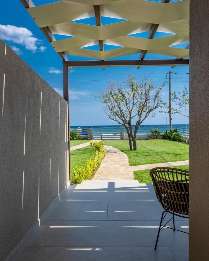 Azzurro Seafront Houses Nea Kallikrateia Ngoại thất bức ảnh